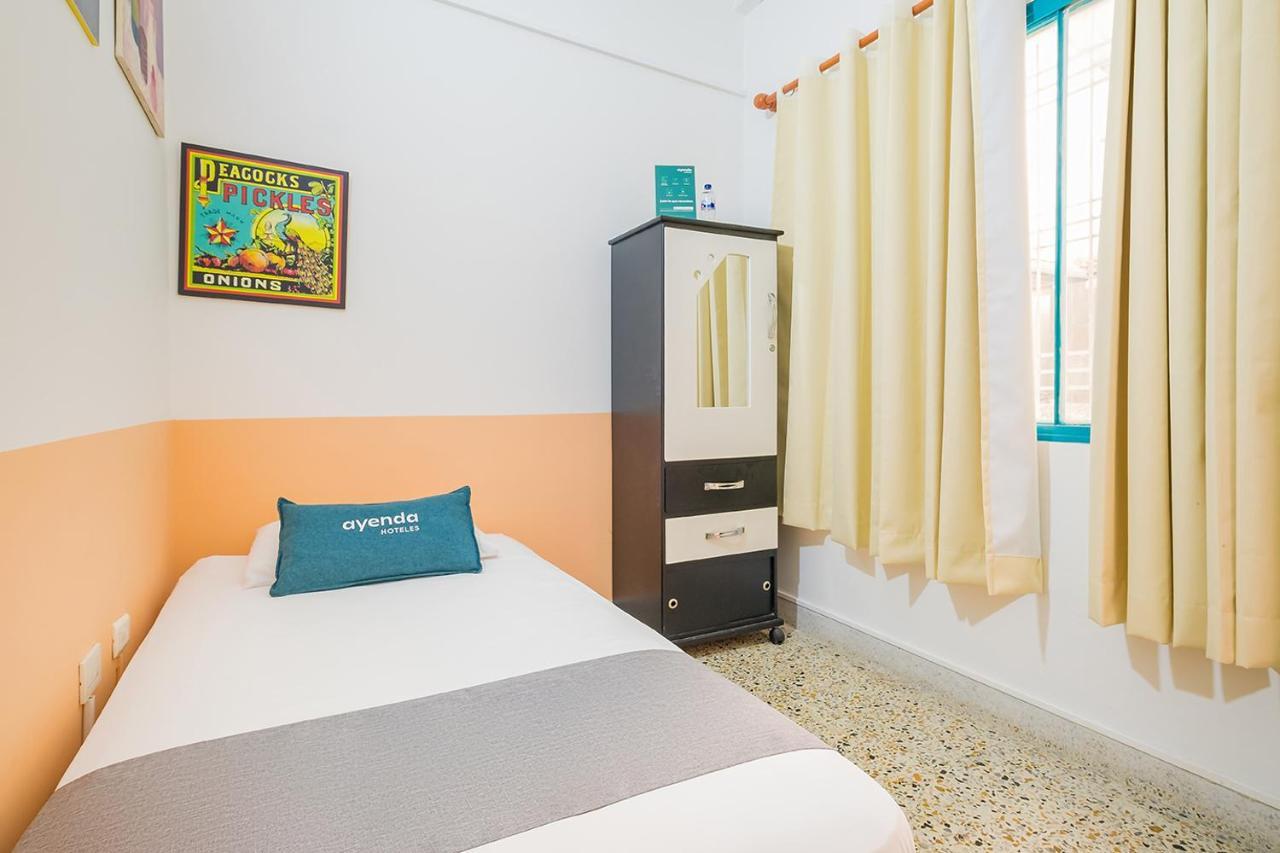 Casa De Pinos Hotel บูการามังกา ภายนอก รูปภาพ