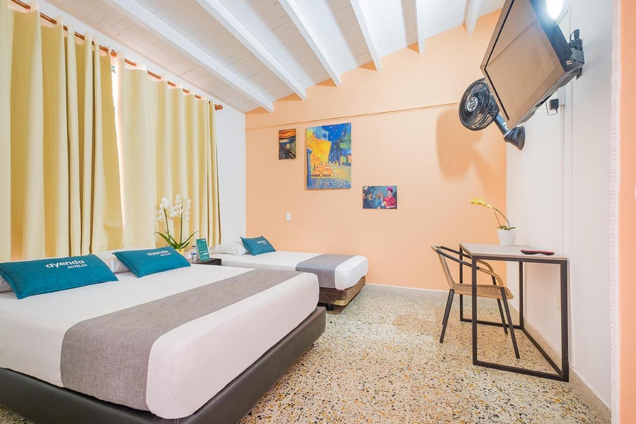 Casa De Pinos Hotel บูการามังกา ภายนอก รูปภาพ