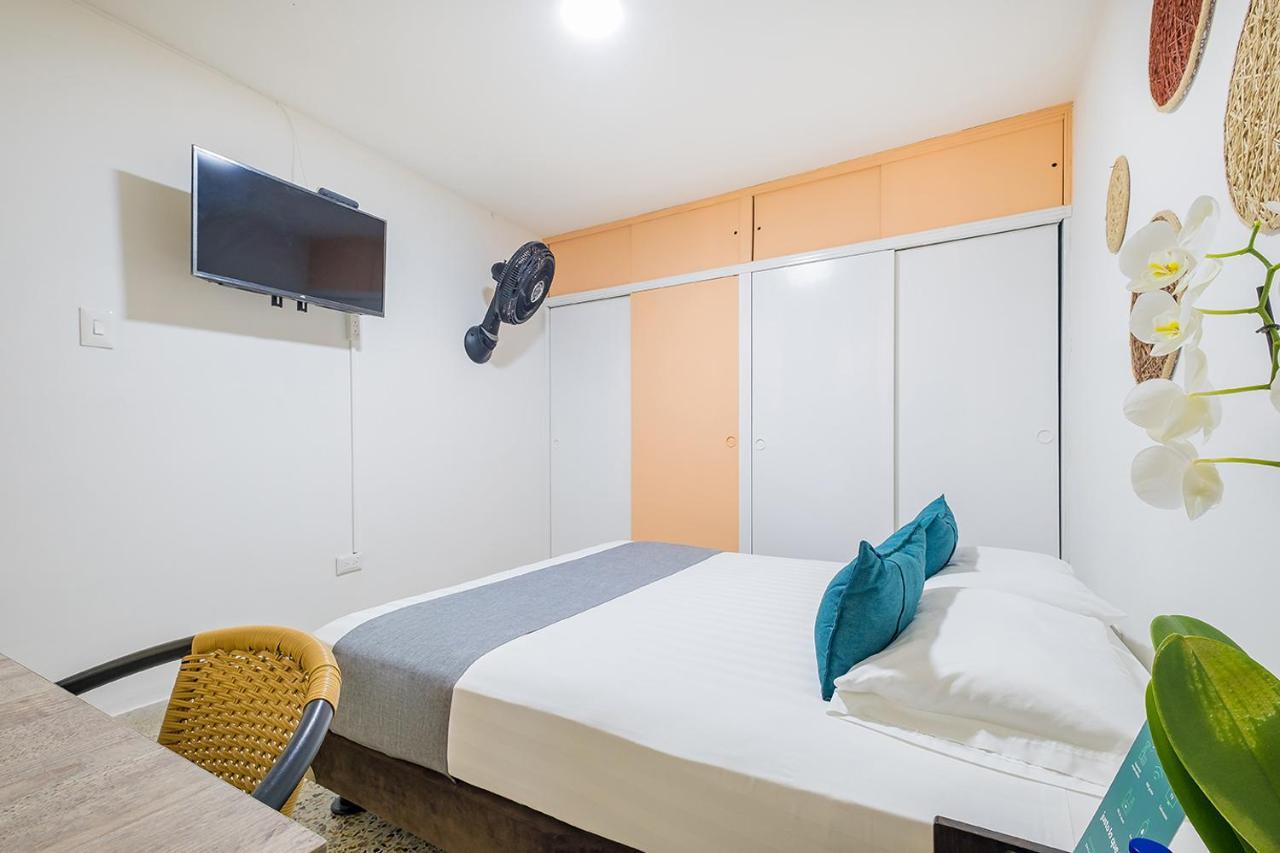 Casa De Pinos Hotel บูการามังกา ภายนอก รูปภาพ