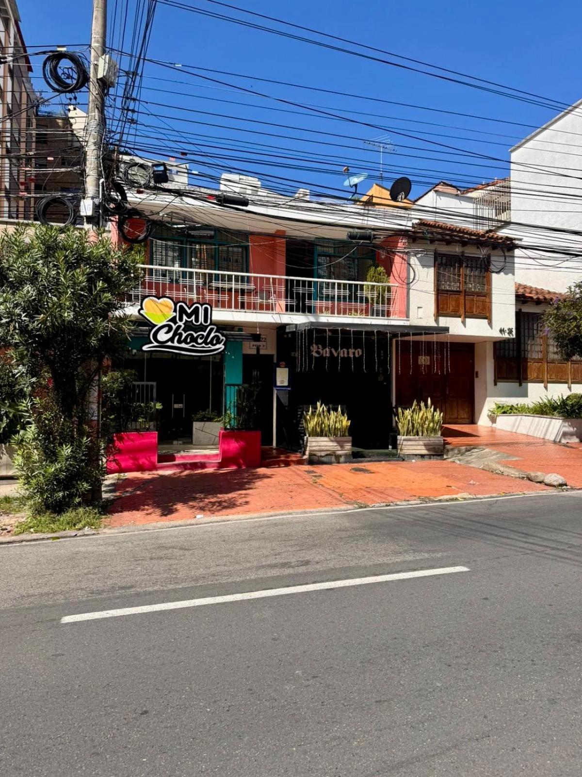 Casa De Pinos Hotel บูการามังกา ภายนอก รูปภาพ